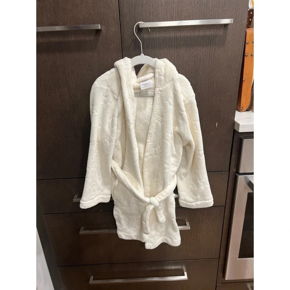 Gap kids cream plush hooded robe girls size‎ 6